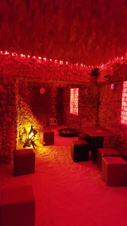 Riviera Valceana Bed & Breakfast Râmnicu Vâlcea Екстериор снимка